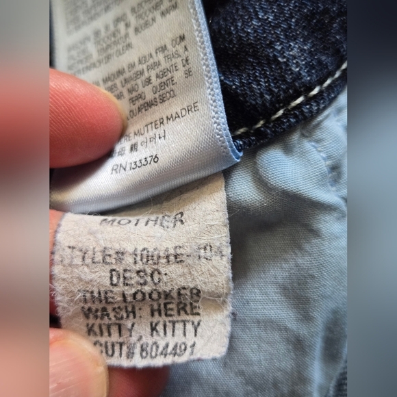 MOTHER " The Looker"  Blue Distressed Denim Jeans. Size 28 - Picture 11 of 15